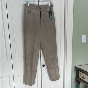 Ralph Lauren woman’s suede Pants in Taupe size 10p